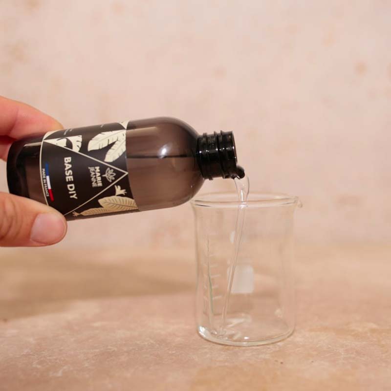 diy tekuća neutralna baza 85 ml marie jeanne mafrenchweed 4